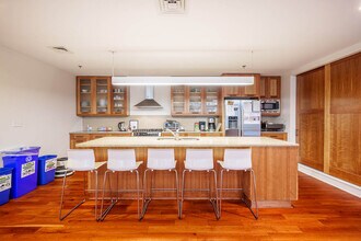 601 W Rosemary St, Chapel Hill, NC for lease Interior Photo- Image 2 of 4