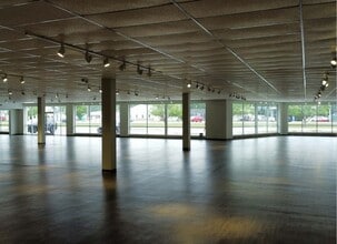 5550 Rivers Ave, Charleston, SC for sale Interior Photo- Image 2 of 2