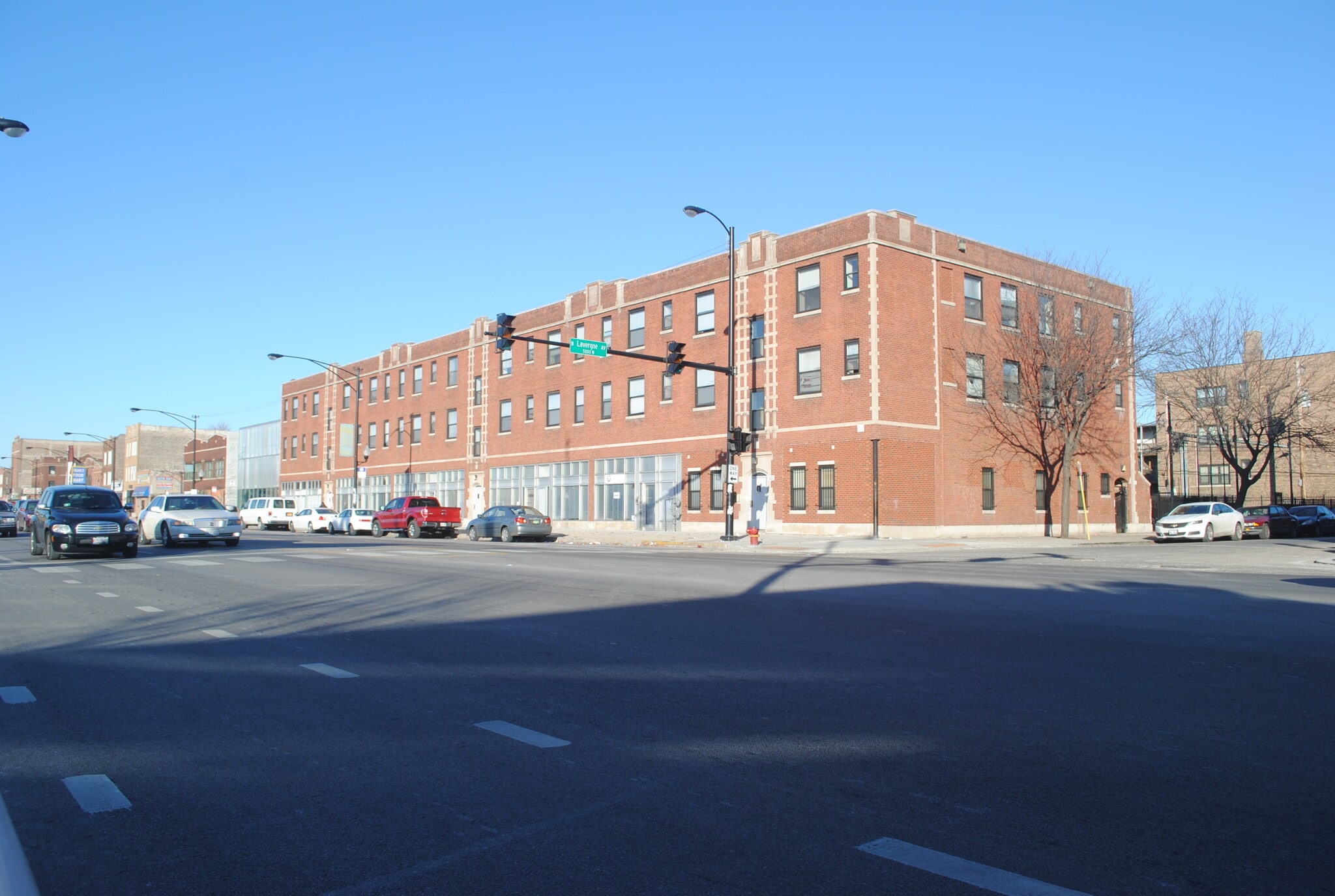 5000-5014 W Madison St, Chicago, IL for lease Building Photo- Image 1 of 43