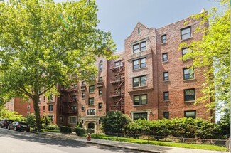 Plus de détails pour 660 Locust St, Mount Vernon, NY - Multi-résidentiel à vendre