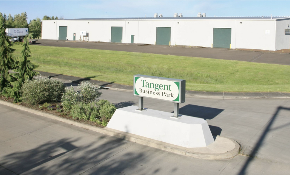 32160 Old Highway 34, Tangent, OR for lease - Building Photo - Image 1 of 5