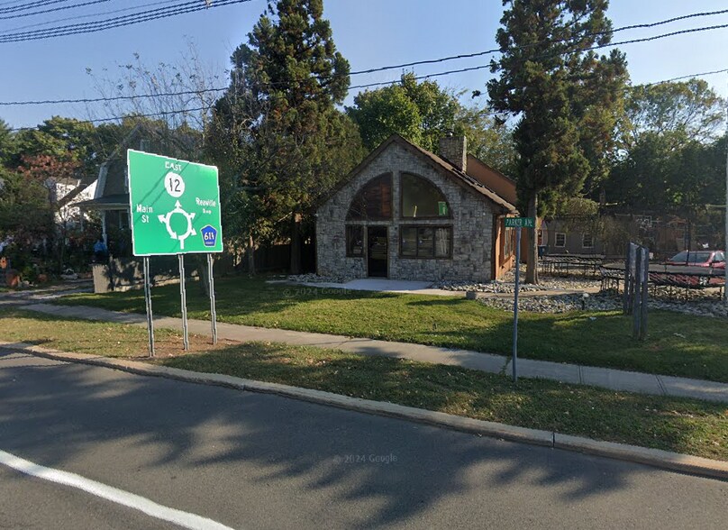 18 Parker Ave, Flemington, NJ for sale - Building Photo - Image 1 of 22