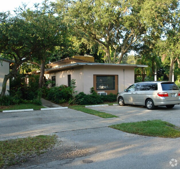 1800 SE 3rd Ave, Fort Lauderdale, FL à vendre - Photo du bâtiment - Image 2 de 6