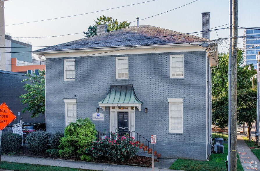 327 W Morgan St, Raleigh, NC for lease - Building Photo - Image 1 of 13