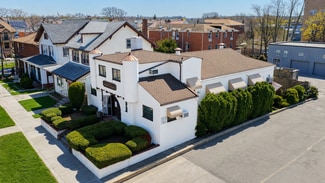 Plus de détails pour 21344 38th Ave, Bayside, NY - Bureau à vendre
