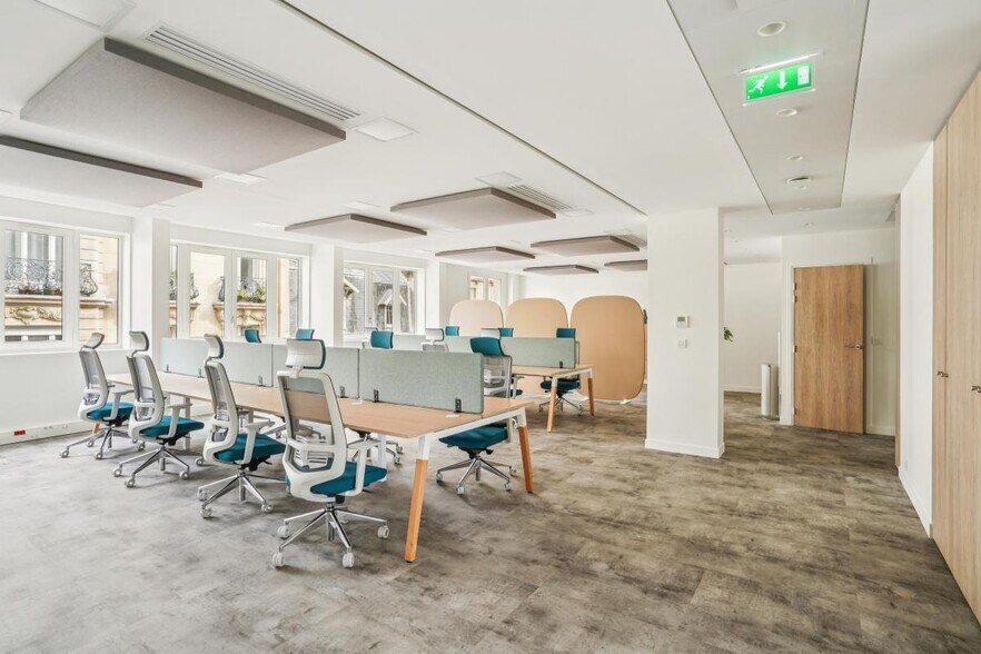 11 Rue Galvani, Paris à louer - Photo du bâtiment - Image 1 de 17
