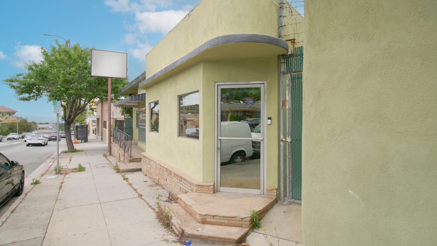 7161 Foothill Blvd, Tujunga, CA for sale Primary Photo- Image 1 of 47