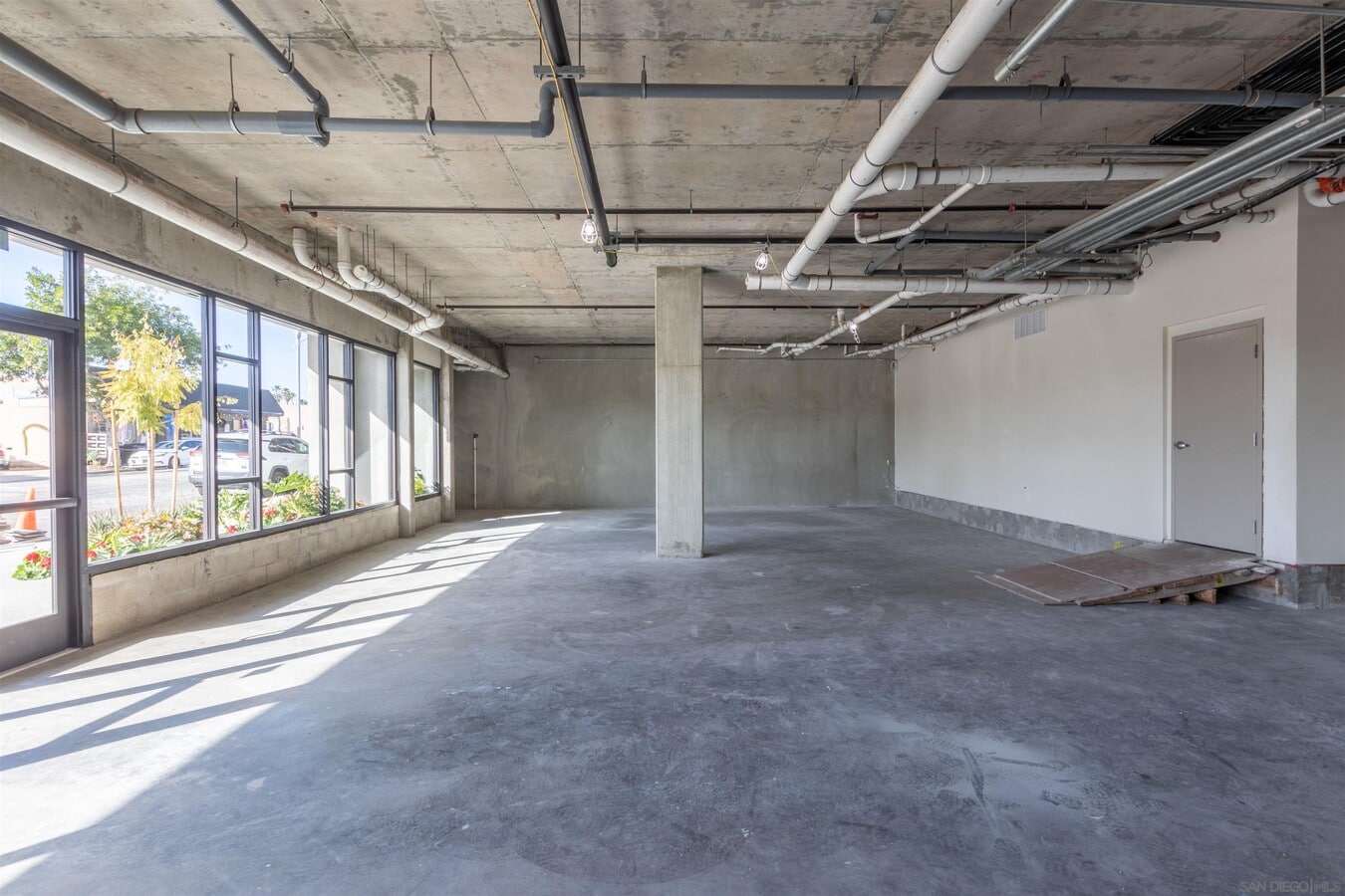 4473 30th St, San Diego, CA 92116 - Unit 101 -  - Interior Photo - Image 1 of 4