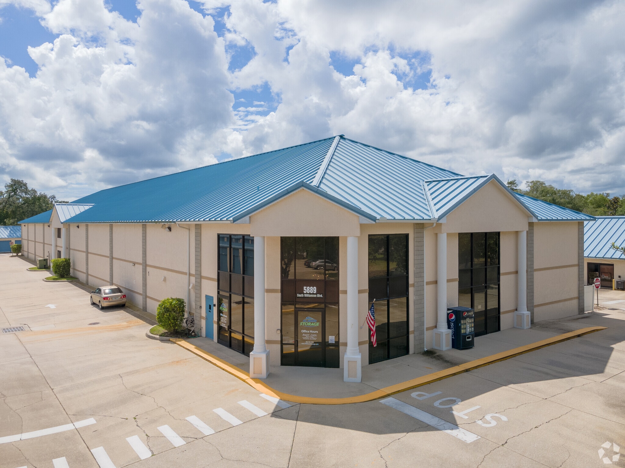 5889 S Williamson Blvd, Port Orange, FL for lease Primary Photo- Image 1 of 7