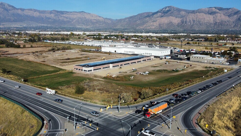 1200 South S 1900 West, Ogden, UT à louer - Photo principale - Image 2 de 3