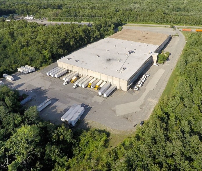 88 Huntoon Memorial Hwy, Leicester, MA à louer - Photo du bâtiment - Image 3 de 10