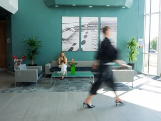 Plus de détails pour 286 Bath Rd, West Drayton - Bureau à louer