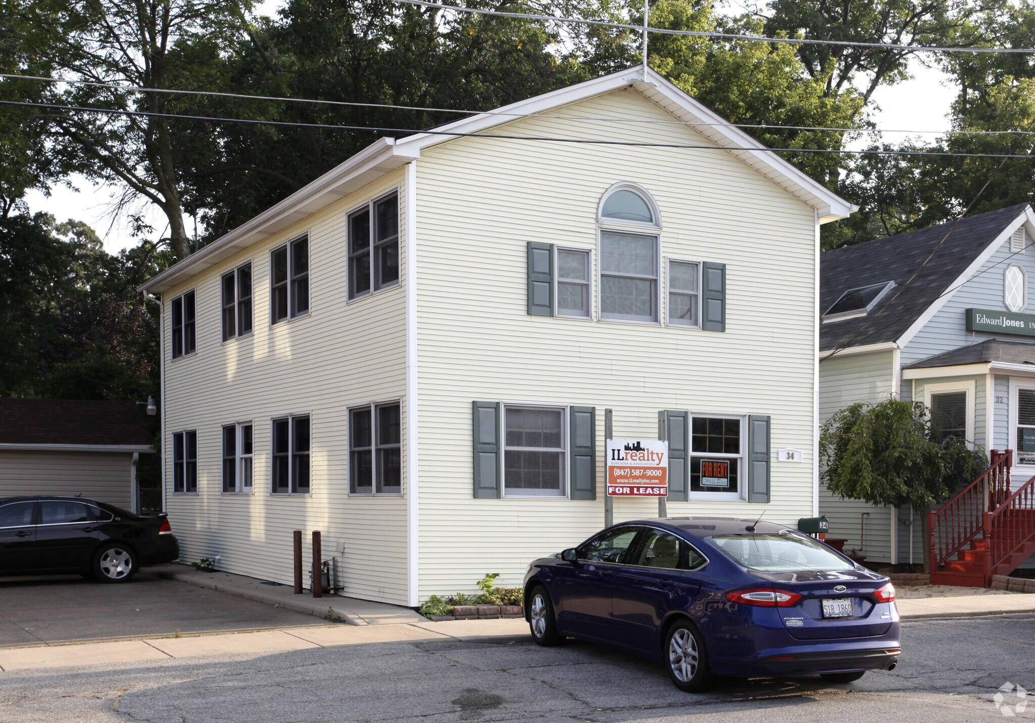 34 W Grand Ave, Fox Lake, IL for lease Primary Photo- Image 1 of 64