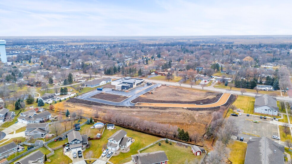 1500 Block of Main Ave S, Brookings, SD à vendre - Photo du bâtiment - Image 1 de 5