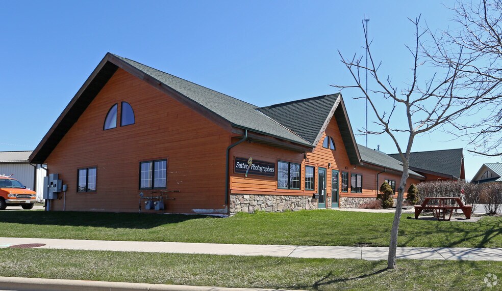 631-637 Struck St, Madison, WI à vendre - Photo du bâtiment - Image 3 de 3