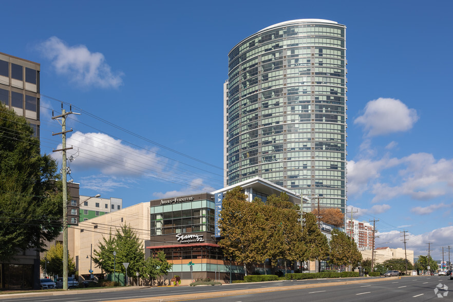 11418 Rockville Pike, North Bethesda, MD for sale - Primary Photo - Image 1 of 1