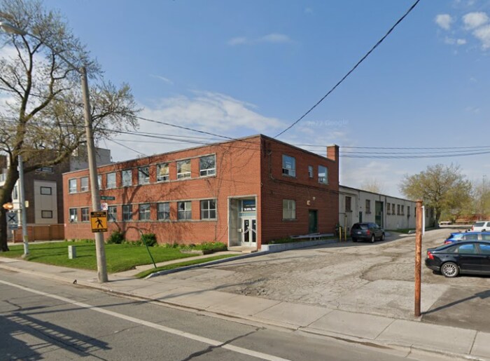 266 Royal York Rd, Toronto, ON for lease Building Photo- Image 1 of 5