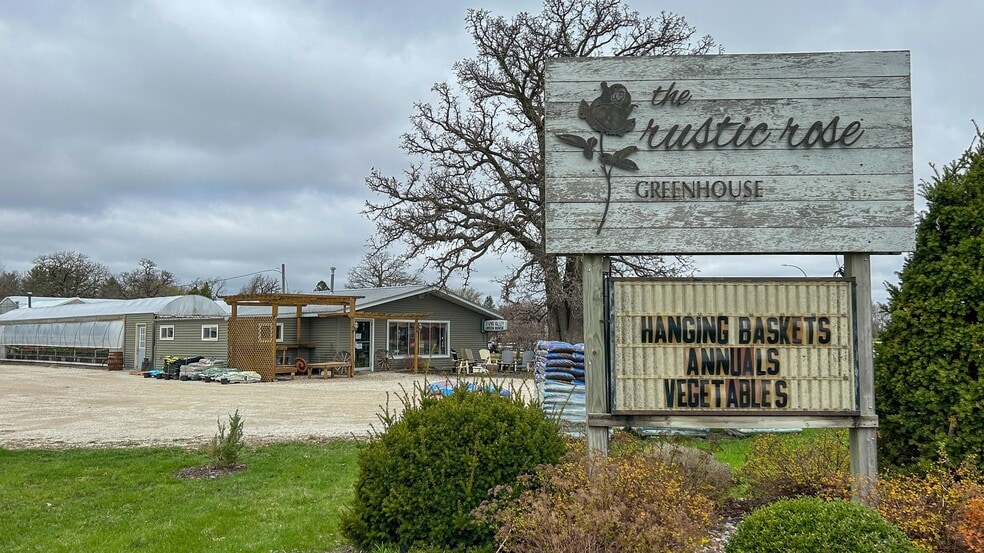 720 N Broadway St, Spring Valley, MN for sale - Primary Photo - Image 1 of 15