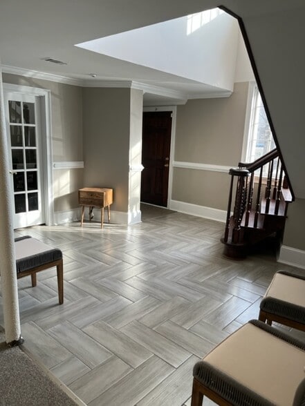 1126 Ponce De Leon Ave, Atlanta, GA à louer - Photo intérieure - Image 3 de 16