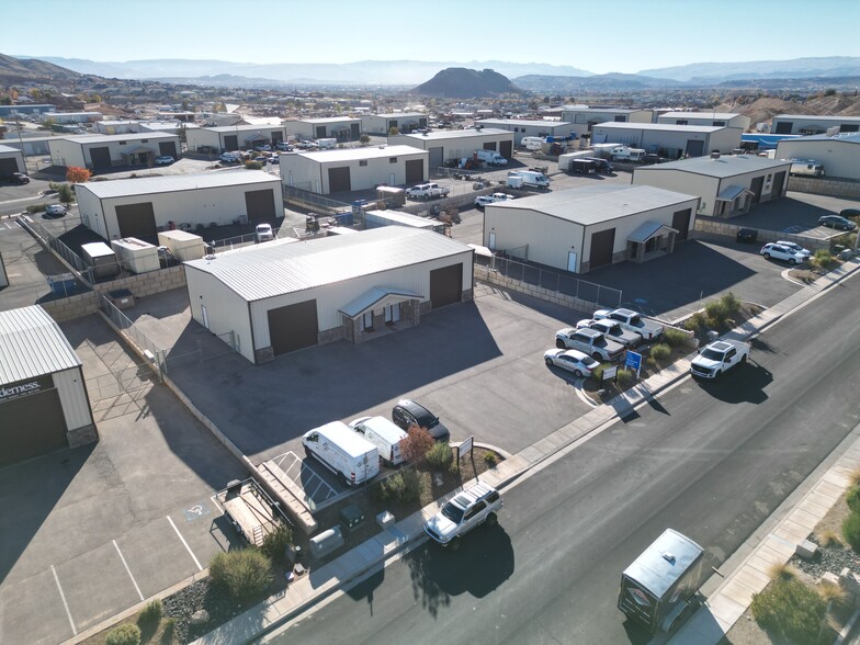 1456 E Hillcrest Dr, Washington, UT for sale - Building Photo - Image 2 of 8