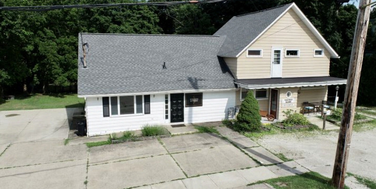 120 N East St, Medina, OH à vendre Photo principale- Image 1 de 2