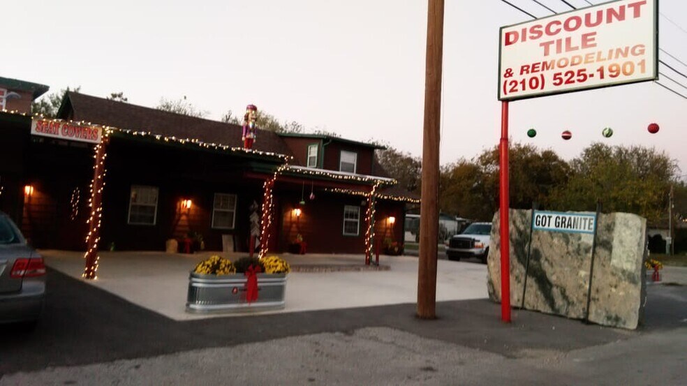 2 Randolph Blvd Retail Buildings portefeuille de 2 propriétés à vendre sur LoopNet.ca - Photo du bâtiment - Image 2 de 2