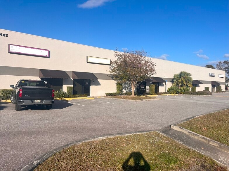 12445 N 62nd St, Largo, FL for lease - Building Photo - Image 1 of 3
