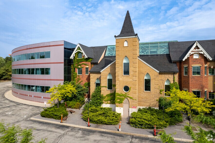 1295 North Service Rd, Burlington, ON à louer - Photo du bâtiment - Image 2 de 6