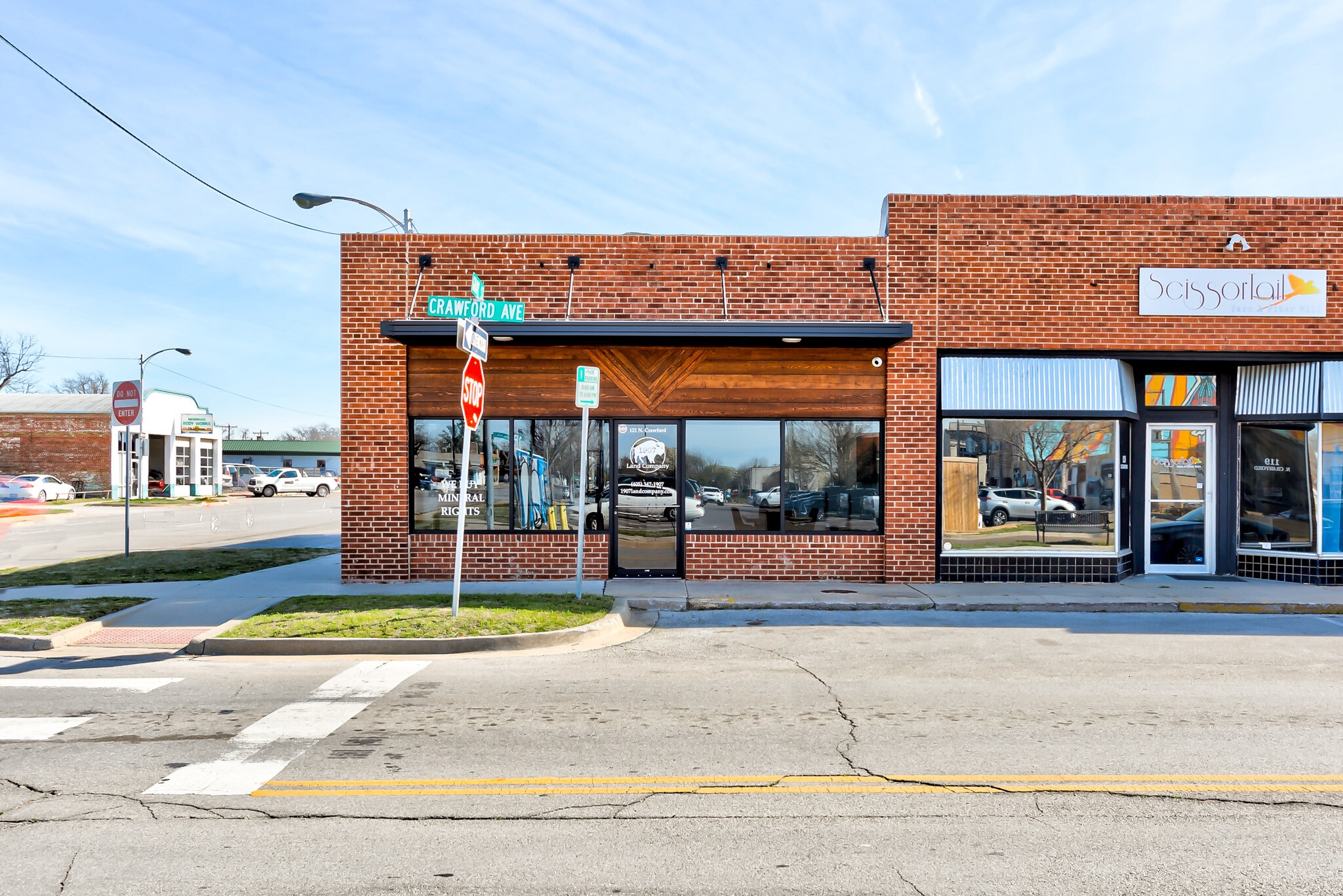 121 N Crawford Ave, Norman, OK for lease Primary Photo- Image 1 of 28