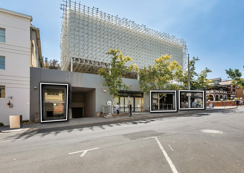 2-6 Acland St, St Kilda à vendre - Photo du bâtiment - Image 2 de 2