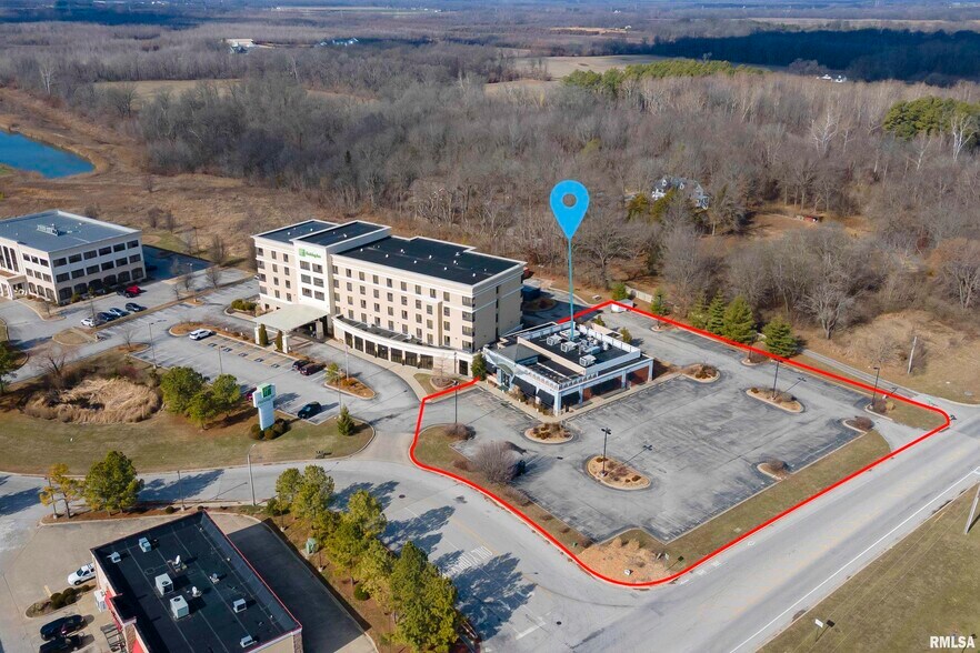 2310 Reed Station Pky, Carbondale, IL à vendre - Photo du bâtiment - Image 1 de 6