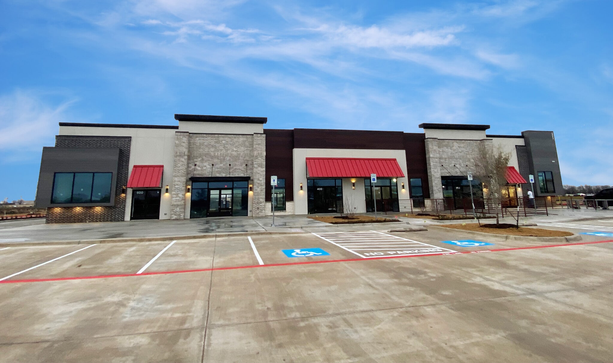 2002 Enterprise Pky, Waxahachie, TX for lease Primary Photo- Image 1 of 3