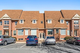 10130-10134 Colvin Run Rd, Great Falls, VA à louer Photo intérieure- Image 1 de 54