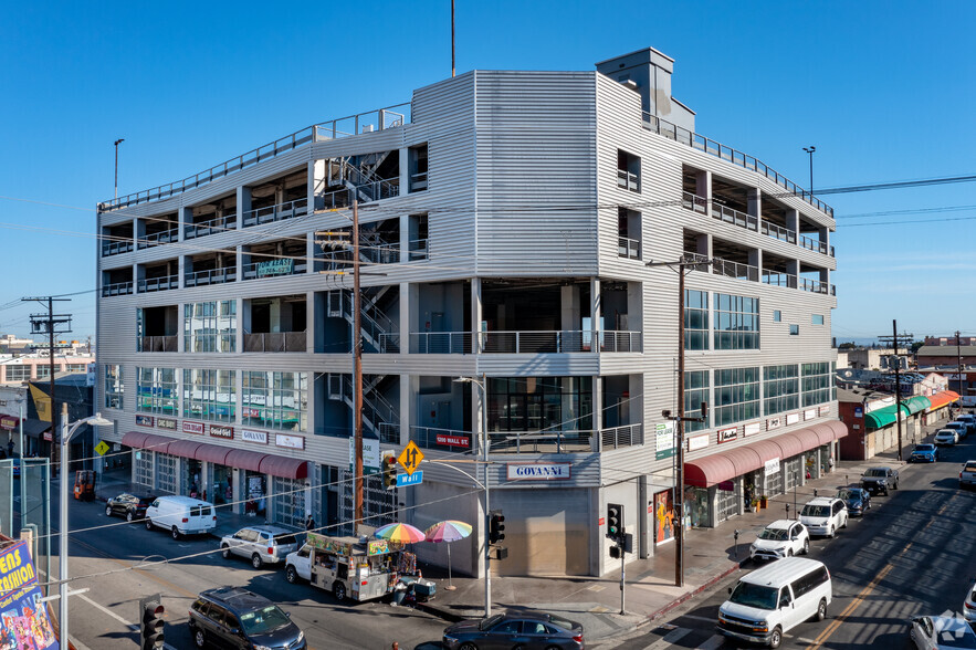 1200 S Wall St, Los Angeles, CA for lease - Building Photo - Image 2 of 44