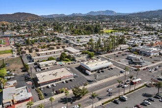 1090 E Main St, El Cajon, CA - AÉRIEN Vue de la carte - Image1
