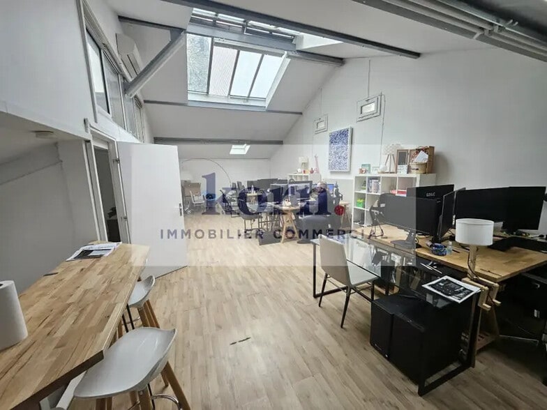 Bureau dans Levallois-Perret à louer - Photo intérieure - Image 2 de 7