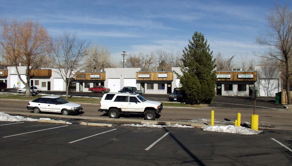 31 E Panama Dr, Littleton, CO à louer - Photo du bâtiment - Image 2 de 11