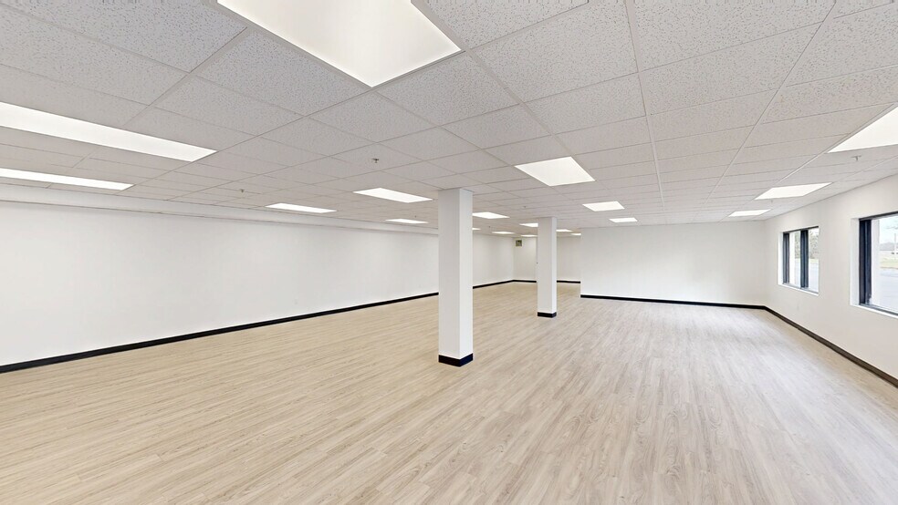 22 Readington Rd, Branchburg, NJ à louer - Numérisation 3D de Matterport - Image 3 de 31