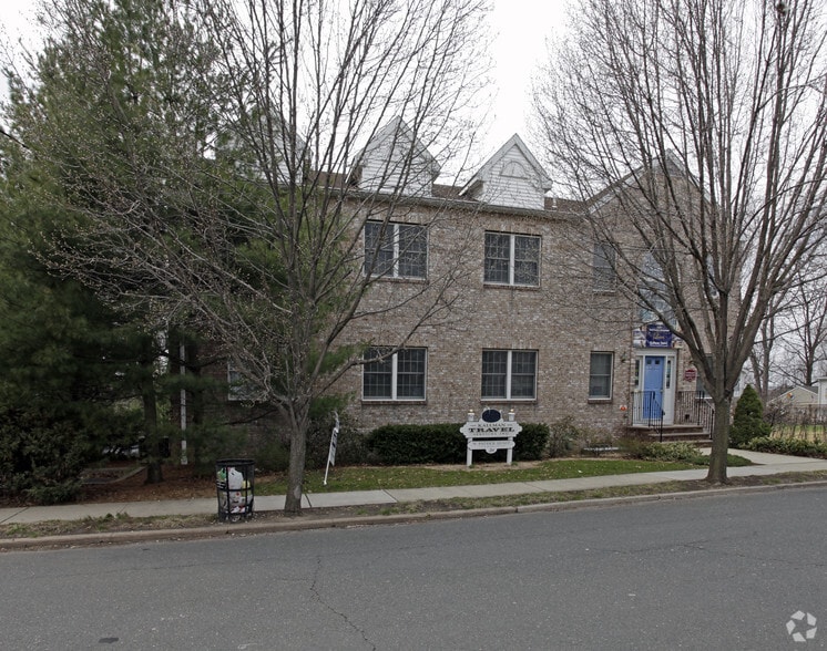 20 Harrison Ave, Waldwick, NJ for lease - Primary Photo - Image 1 of 3