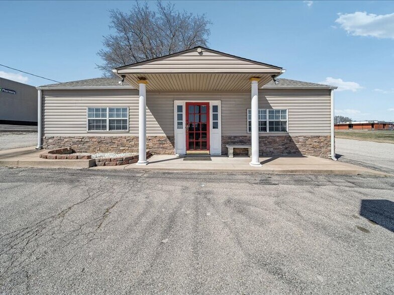 1830 N Highway 66, Catoosa, OK à vendre - Photo du bâtiment - Image 3 de 37