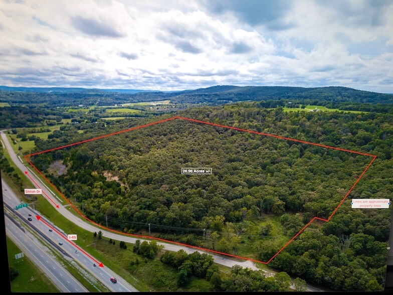 2365 W Keith Pl, Fayetteville, AR à vendre - Photo du bâtiment - Image 3 de 13