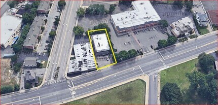 357 Broadway, Amityville, NY - Aérien  Vue de la carte