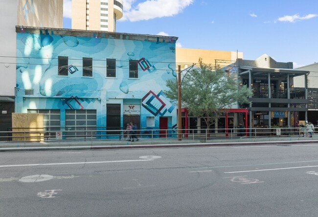 Plus de détails pour 134 E Washington St, Phoenix, AZ - Commerce de détail à vendre