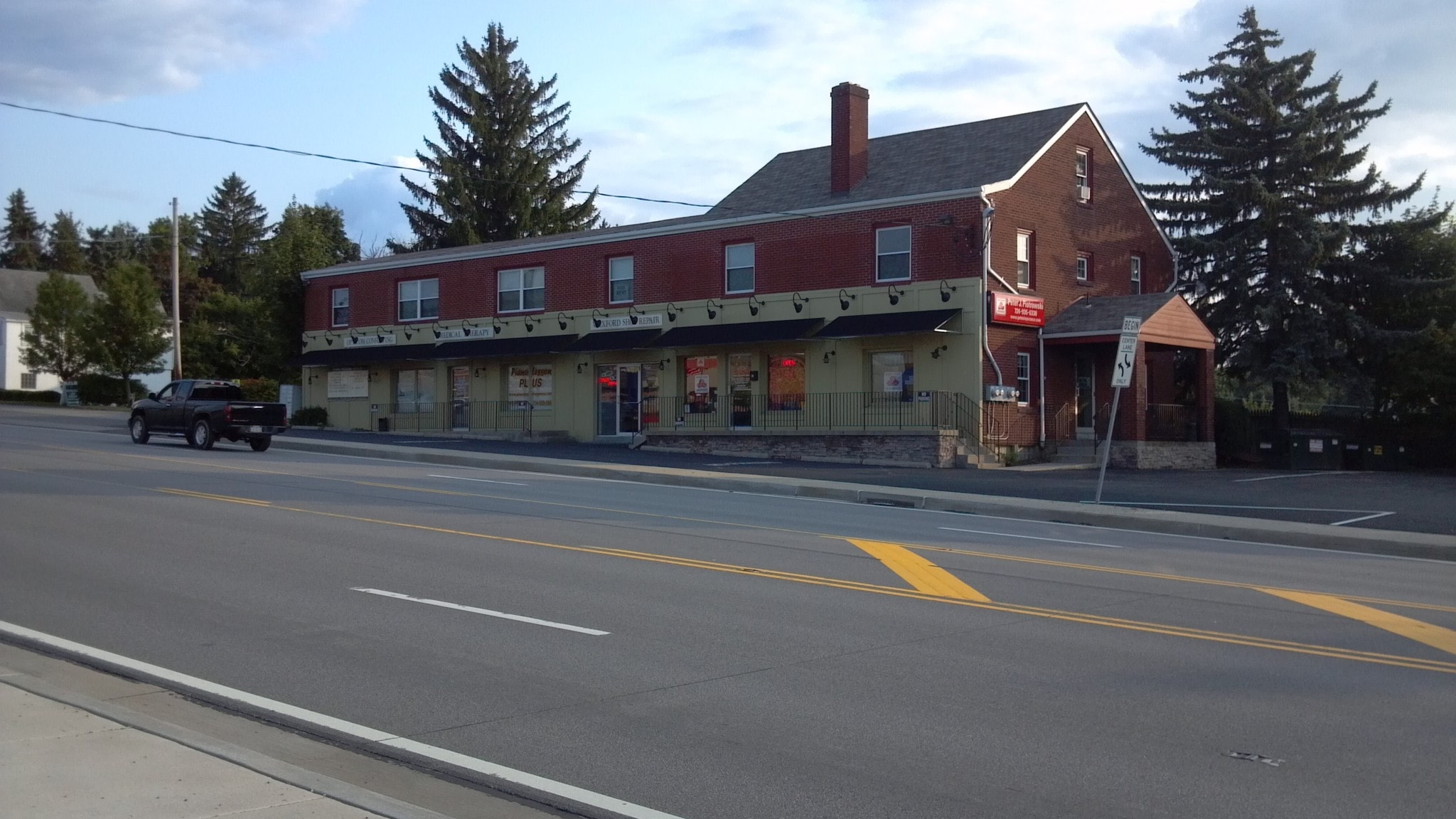 11565 Perry Hwy, Wexford, PA à louer Photo du bâtiment- Image 1 de 15