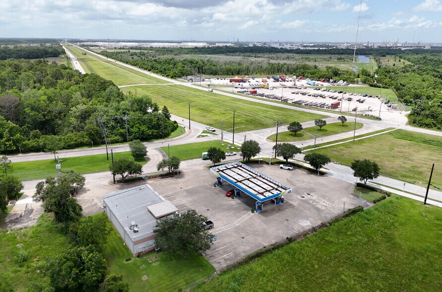 10990 Red Bluff Rd, Pasadena, TX à vendre - Aérien - Image 3 de 6