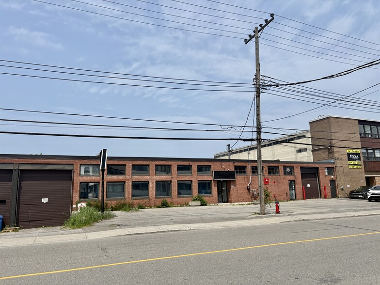 5579-5581 Rue Paré, Mt Royal, QC for lease - Building Photo - Image 3 of 6