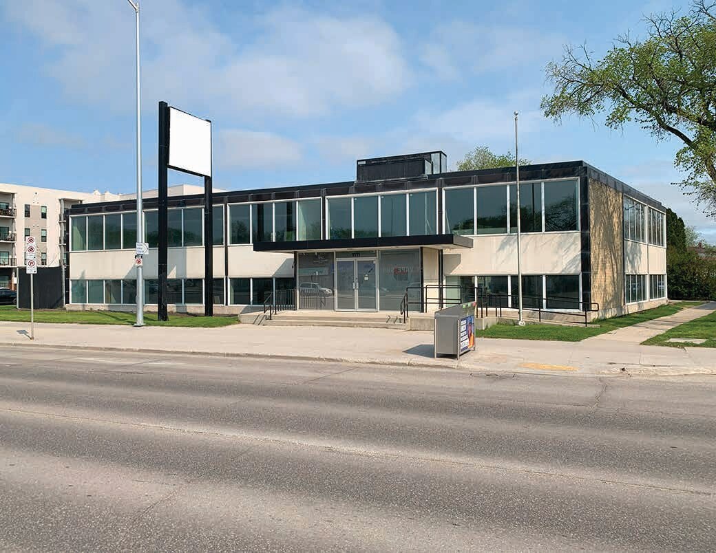 1111 Portage Av, Winnipeg, MB for lease Building Photo- Image 1 of 7