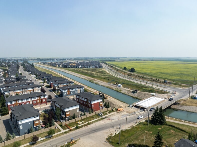 240187 Rainbow Rd, Chestermere, AB for sale - Building Photo - Image 3 of 10