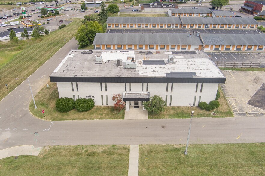 195 Byers Rd, Miamisburg, OH à louer - Photo du bâtiment - Image 1 de 1