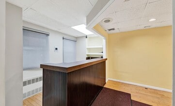50 W 97th St, New York, NY for lease Interior Photo- Image 1 of 5